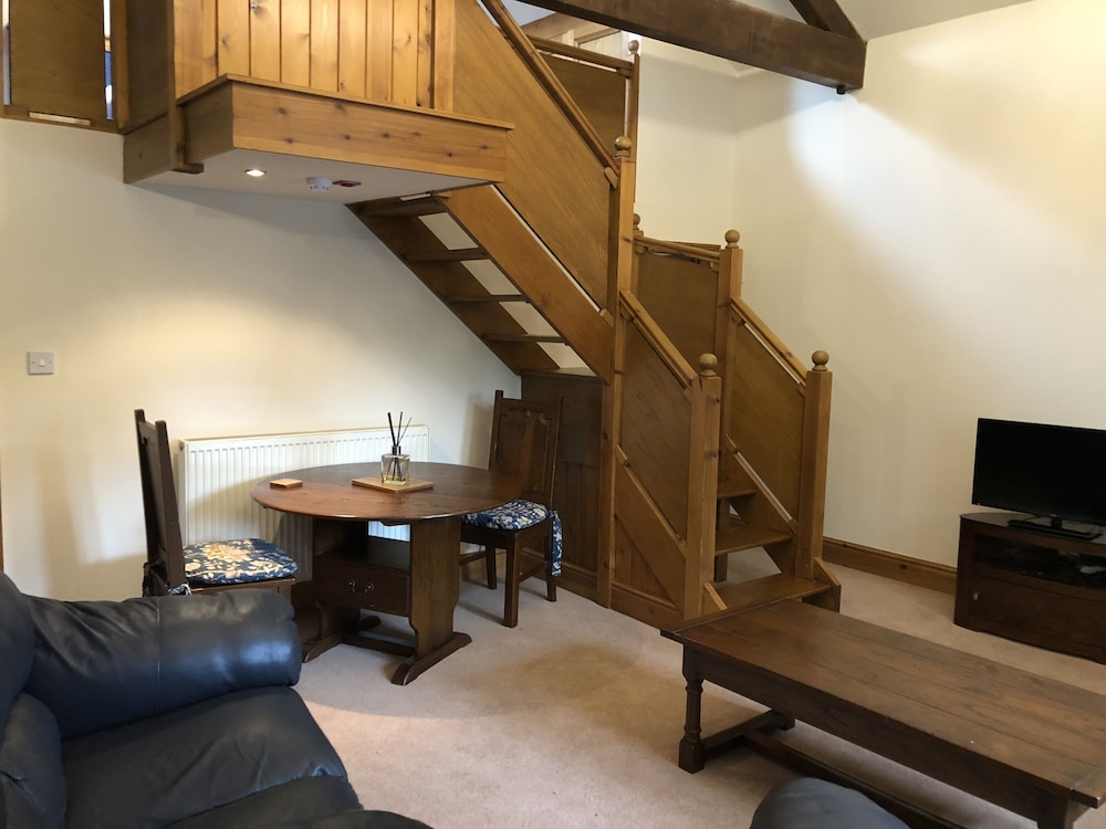Deluxe Suite, 1 Double Bed, Jetted Tub photo 3