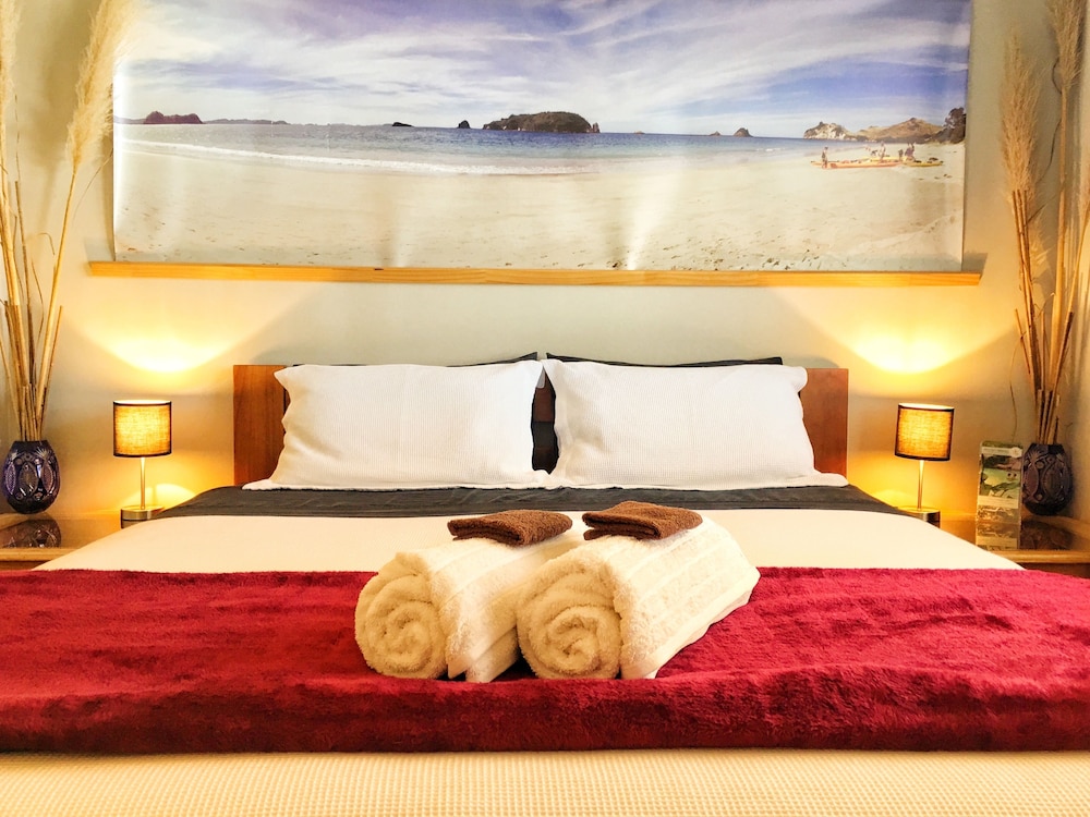 Double Room, Shared Bathroom (King) photo 1