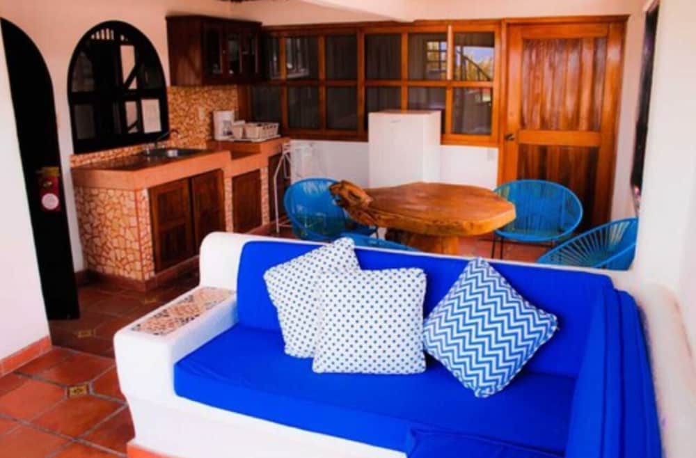 Premium Cabin, 1 Bedroom, Kitchenette, Beachfront photo 2