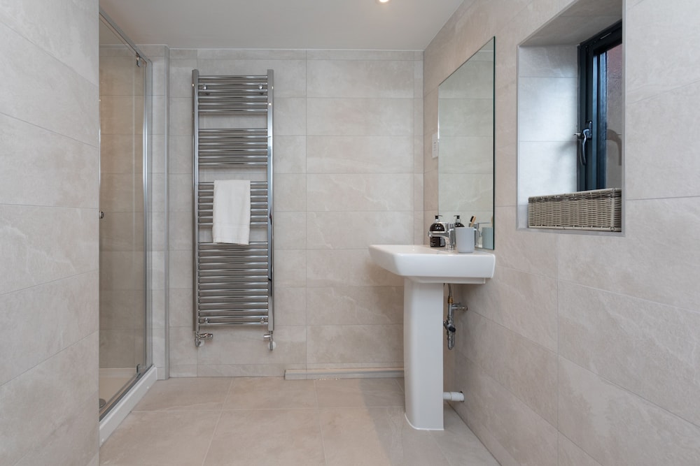Superior Double with Garden View - Photo 5