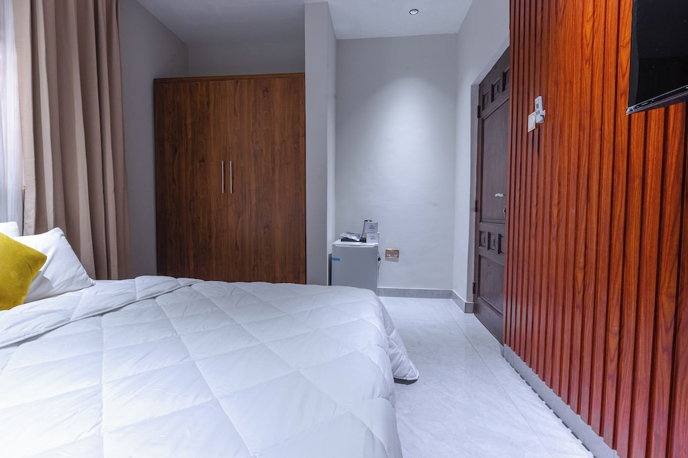 Deluxe Suite, Multiple Beds, City View photo 1