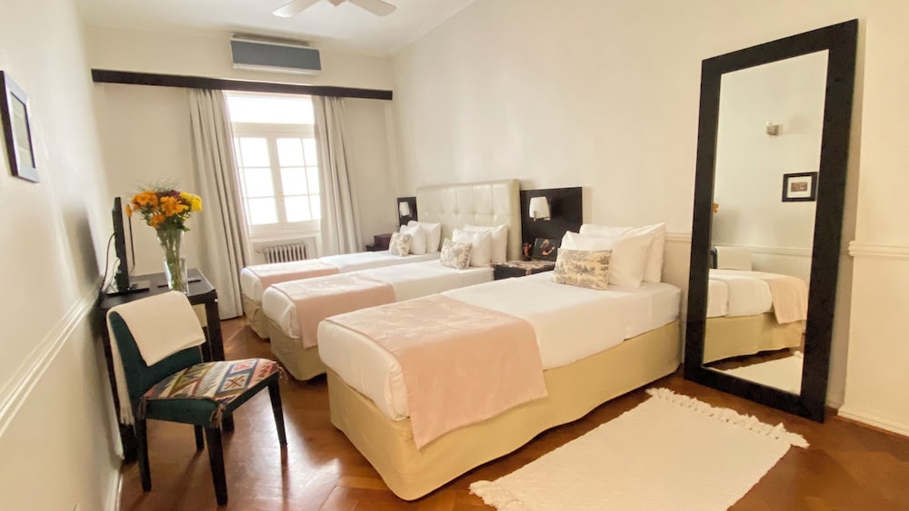 Superior Triple Room photo 3