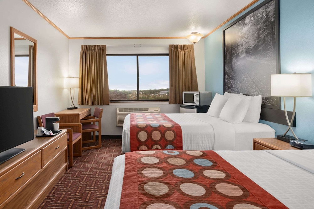 Room, 2 Double Beds, Smoking photo 2