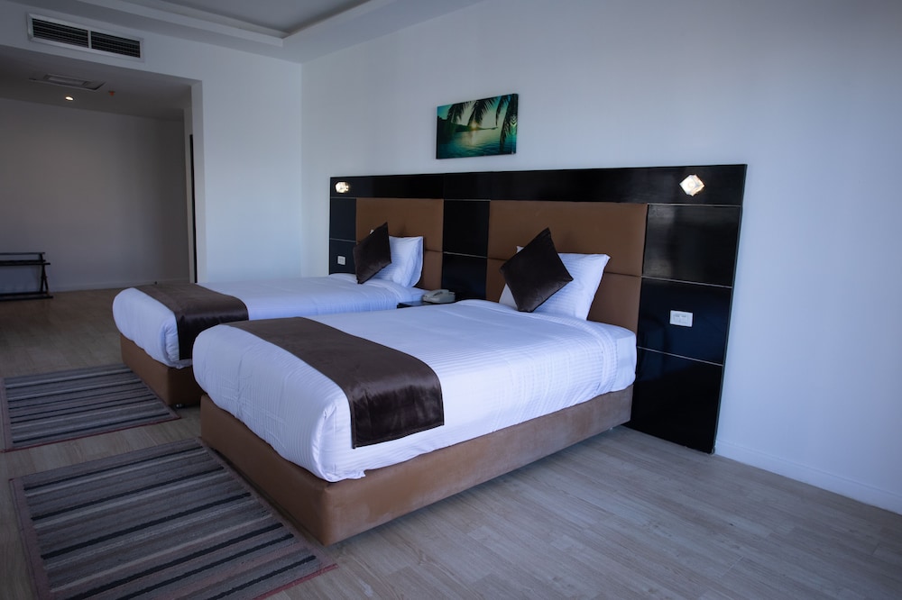 Standard Room Pool and Side Sea View photo 2