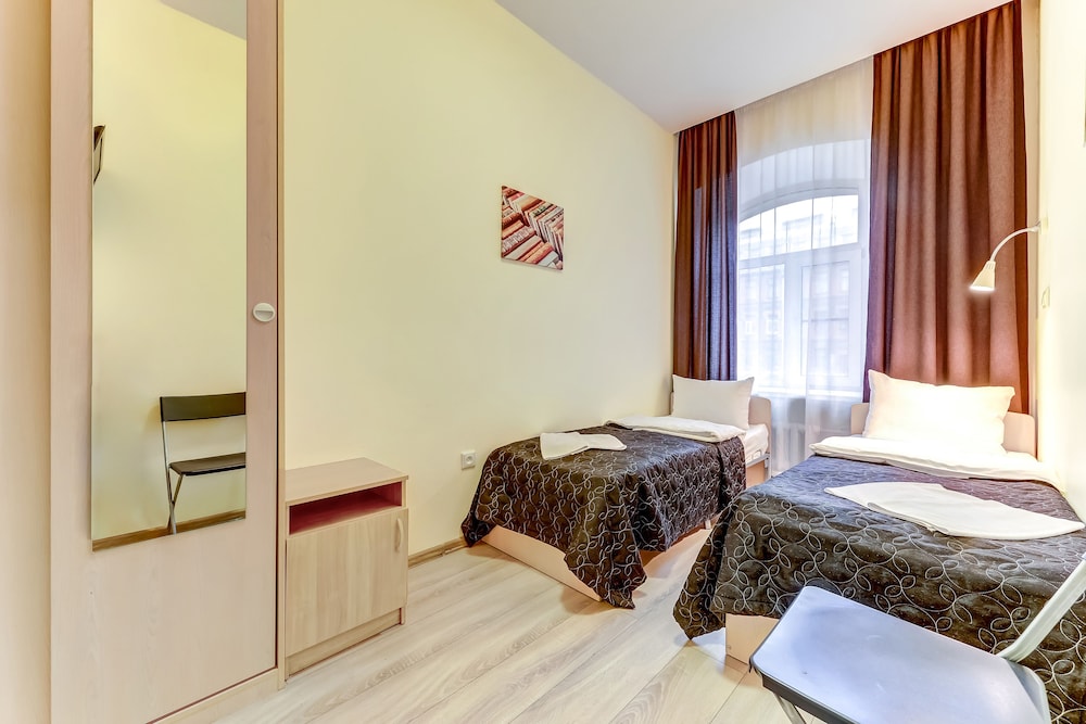 Standard Double Or Twin Room photo 2