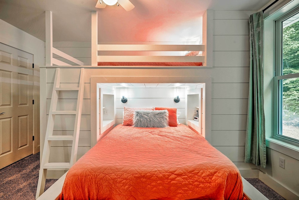 House (4 Bedrooms) photo 2
