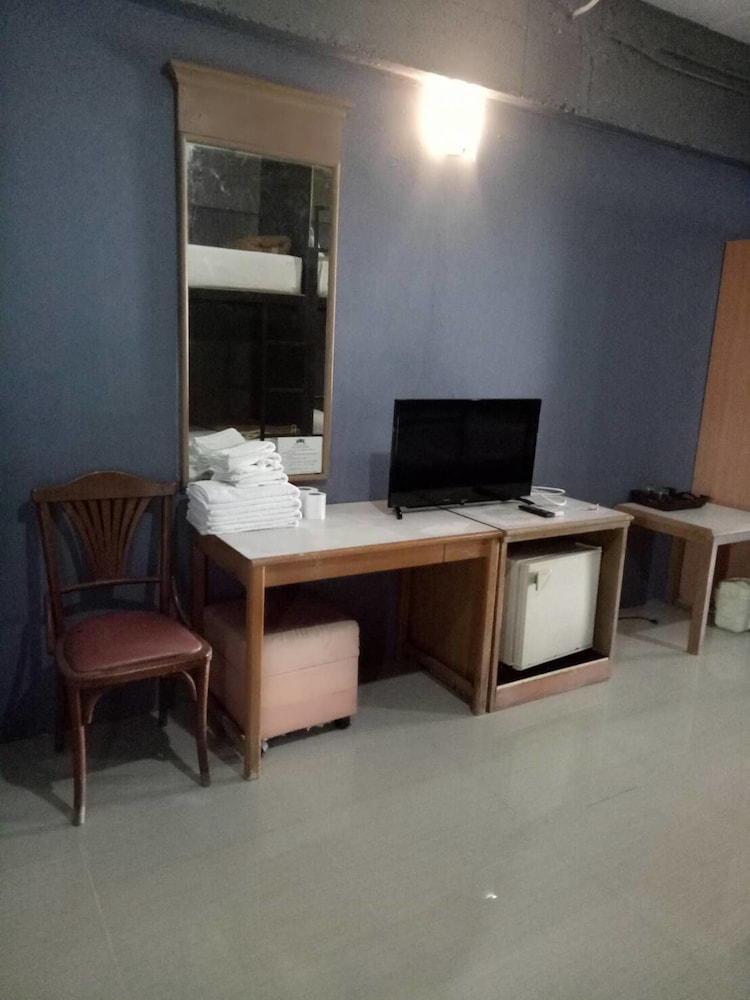 Basic Quadruple Room, 4 Bedrooms