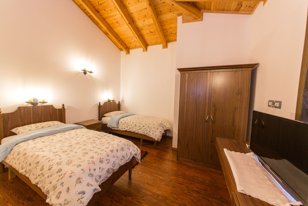 Triple Room photo 2