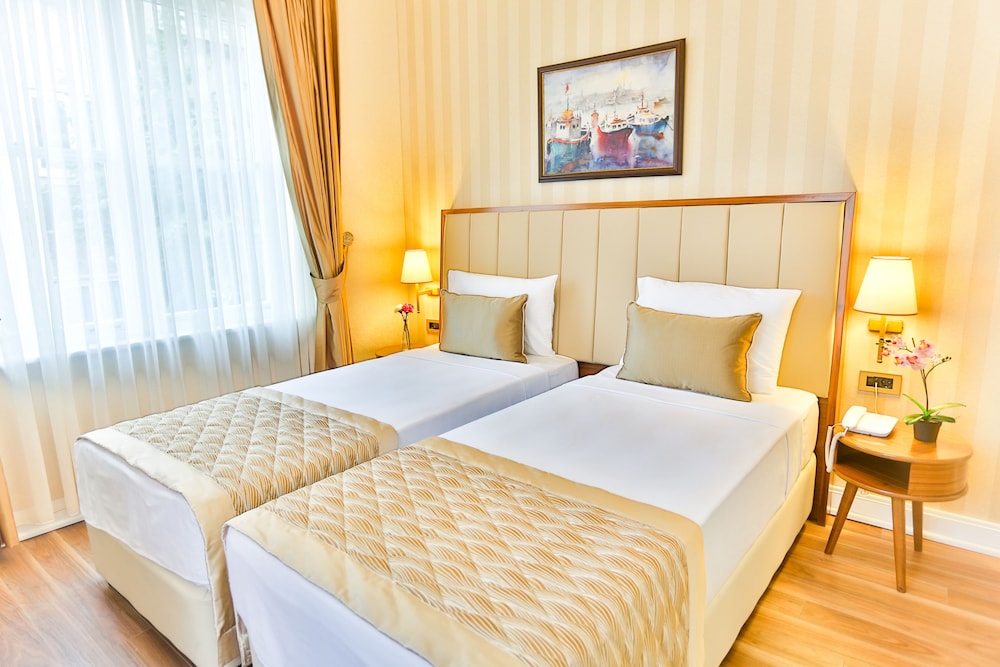 Standard Twin Room, 2 Twin Beds, Non Smoking, Private Bathroom photo 1