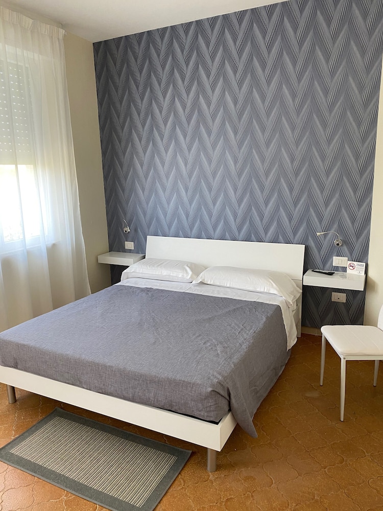 Standard Double Room, 1 Double Bed photo 1