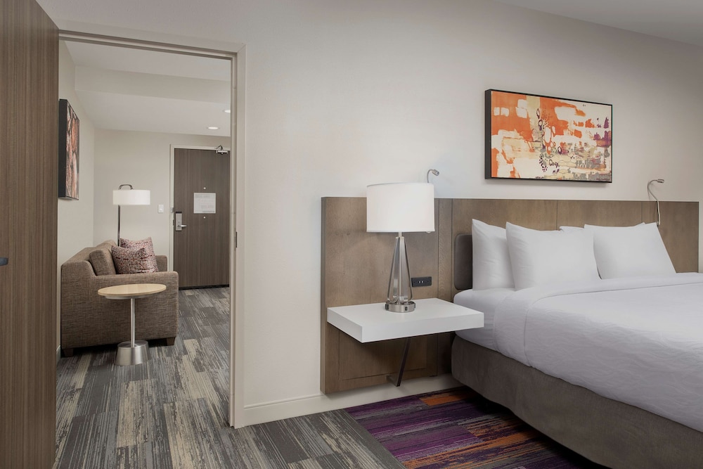 Room, 1 Bedroom, Accessible, Bathtub (Mobility & Hearing)