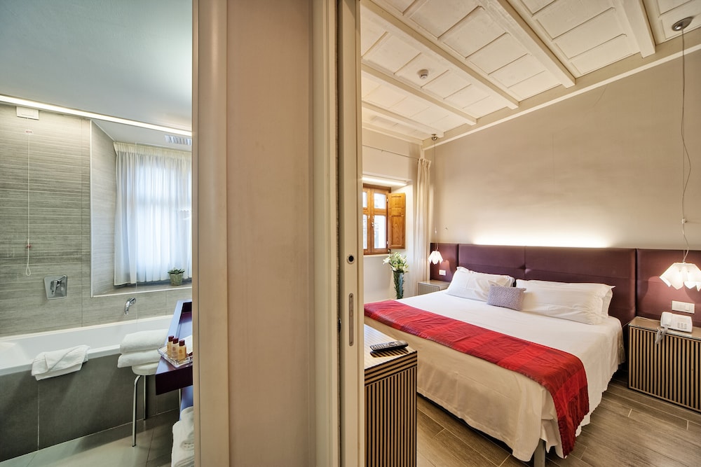 Deluxe Room photo 3