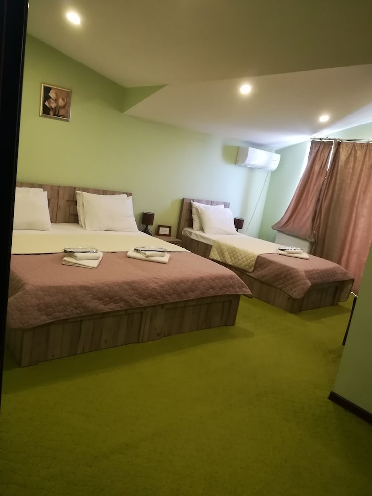 Triple Room, Balcony photo 3