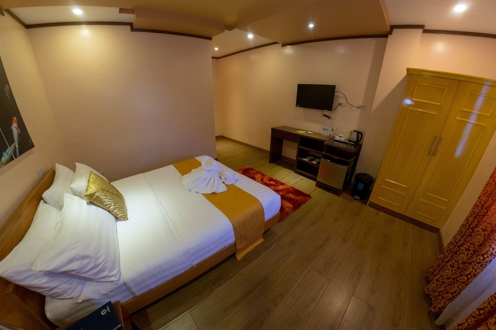 Executive Room photo 3