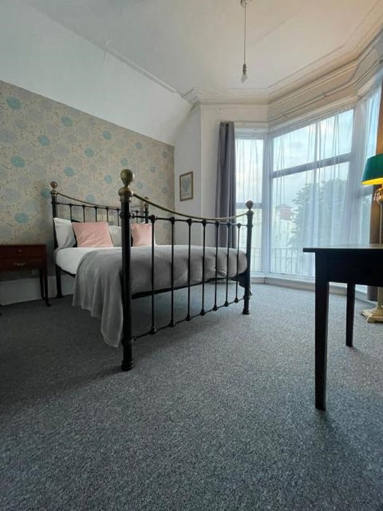 Deluxe Double Room, Ensuite photo 2