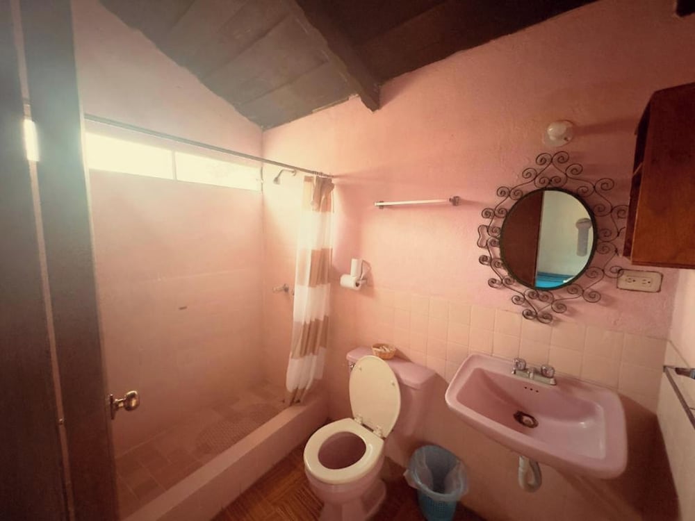City Room photo 3
