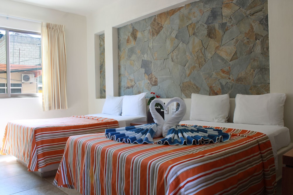 Basic Studio, 2 Double Beds