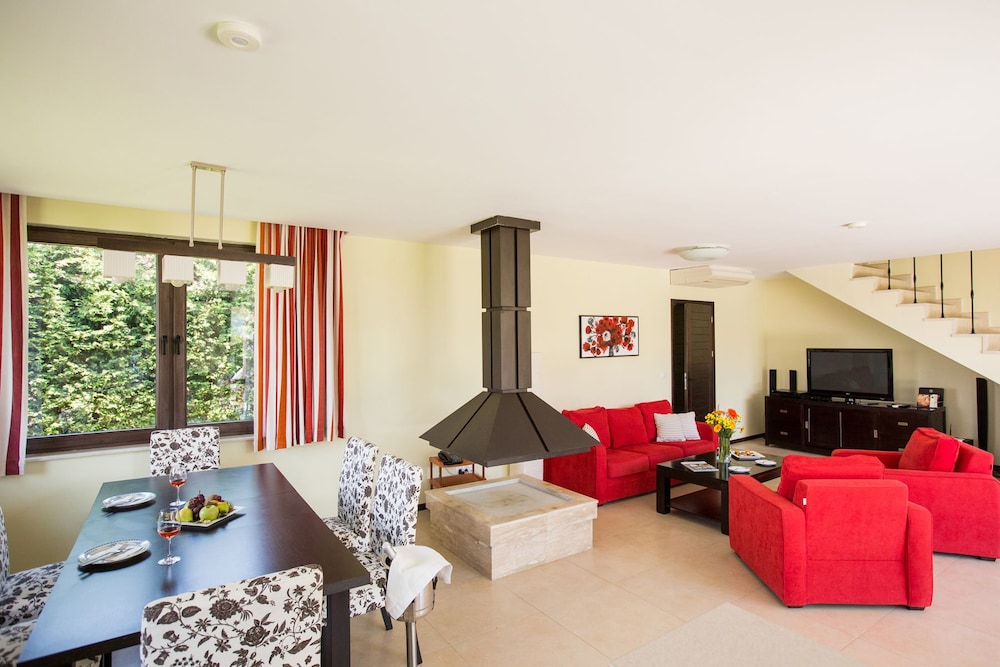 Black Sea Rama Villa 72