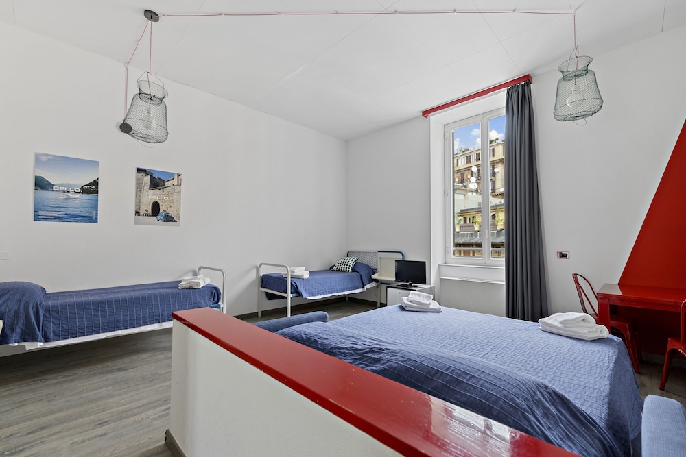 Quadruple Room photo 1