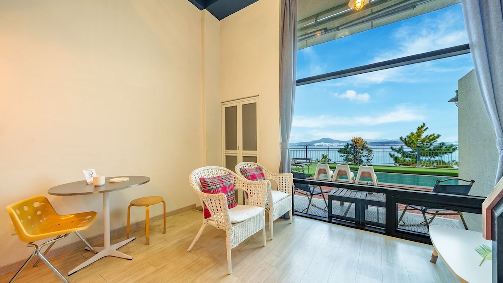 Basic Room, 1 Bedroom (102(Ocean View,Pet)) - Photo 2