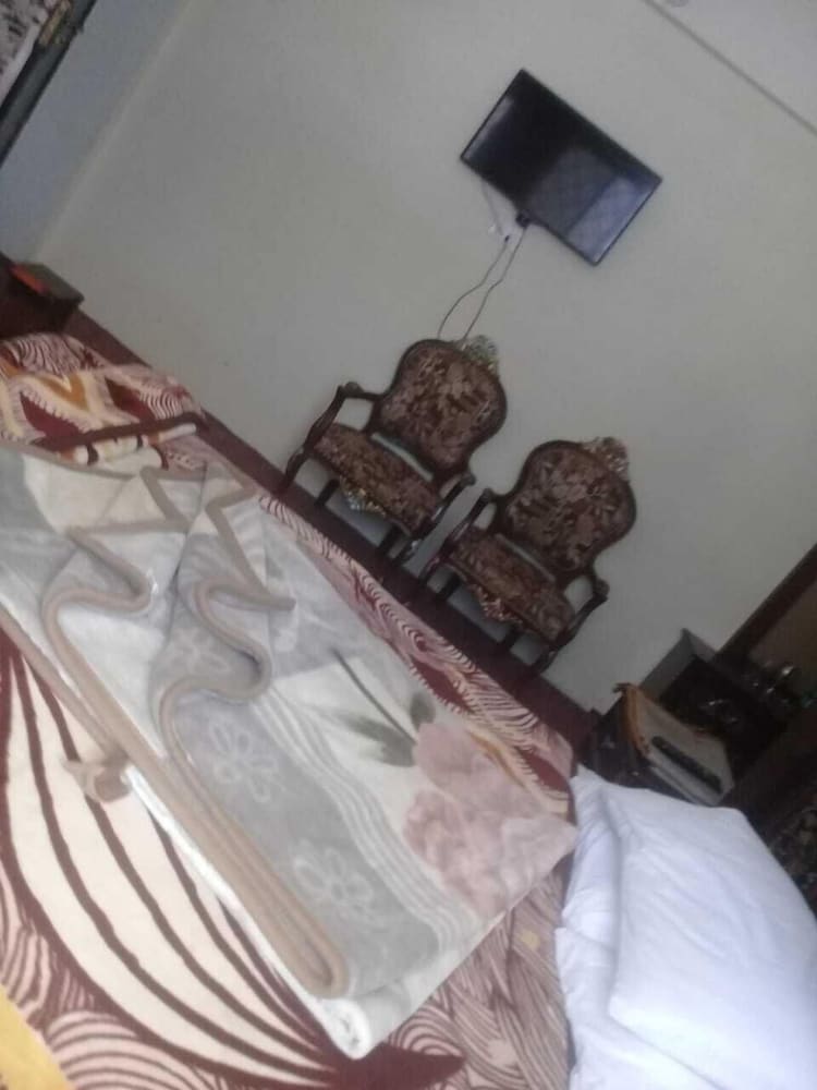 Standard Double Room - Photo 5