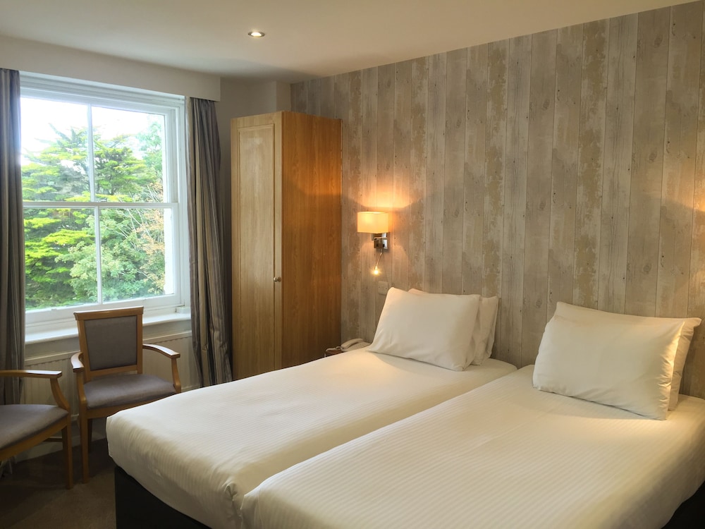 Standard Twin Room photo 2