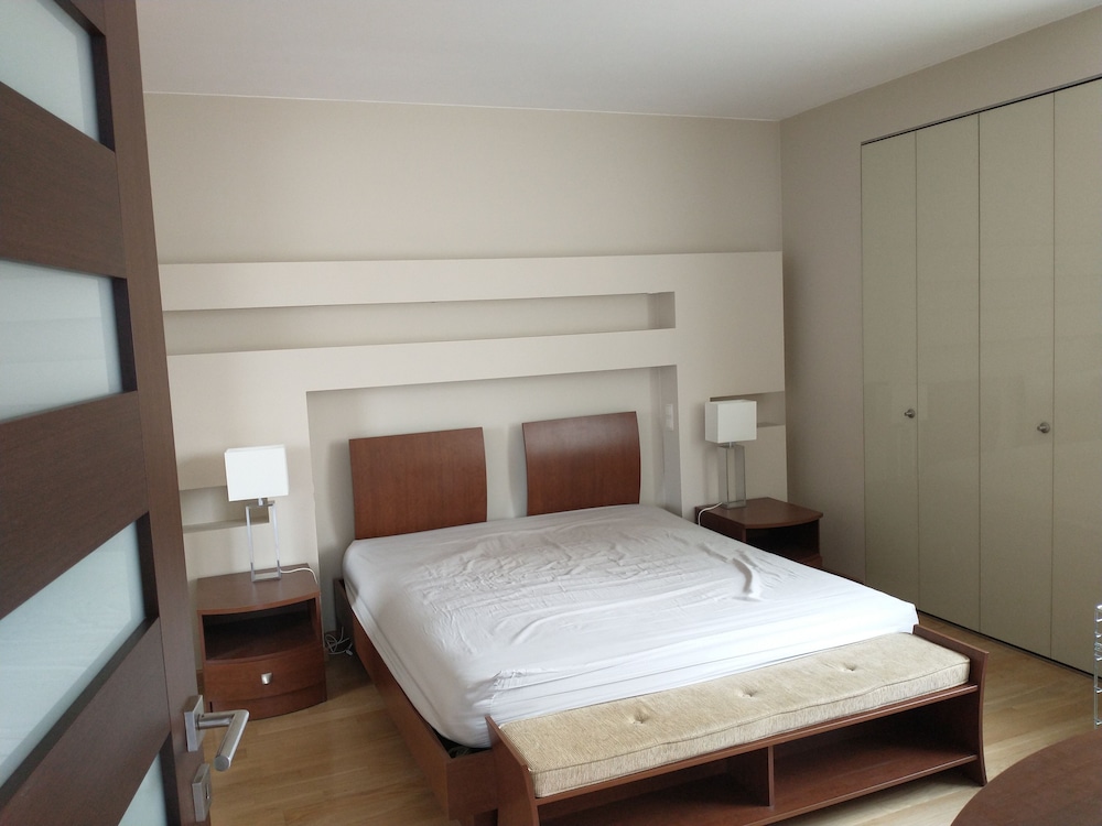 Superior Apartment, 4 Bedrooms, Balcony, City View