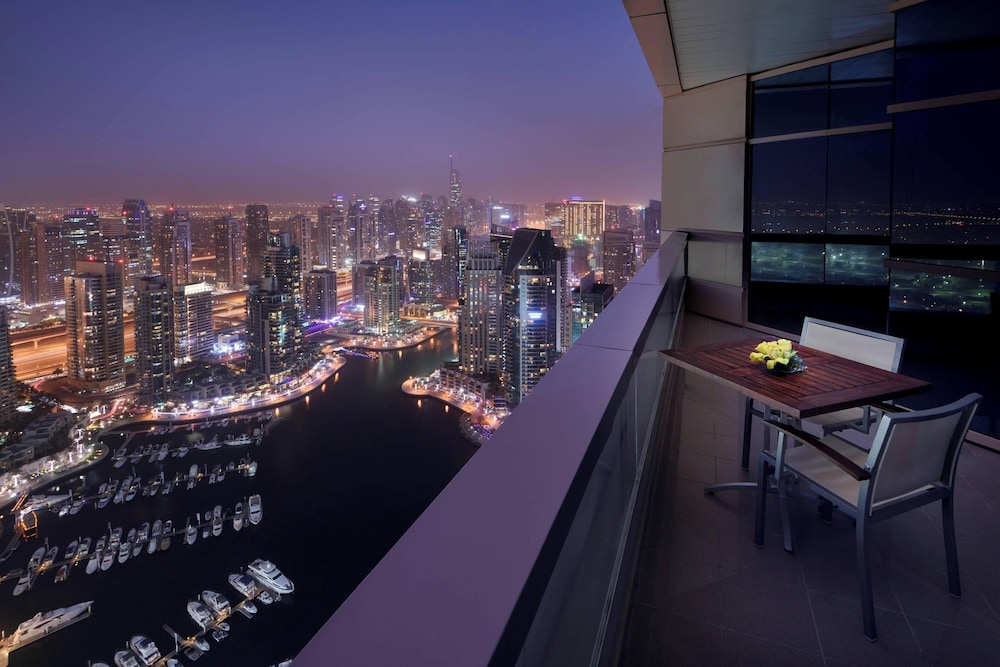 Suite, 2 Bedrooms, Smoking, Marina View