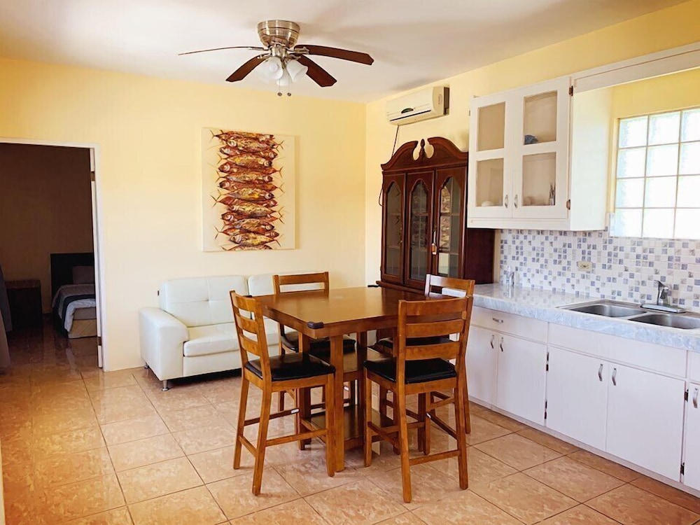 Family Condo, 2 Bedrooms, Non Smoking, Garden View photo 2