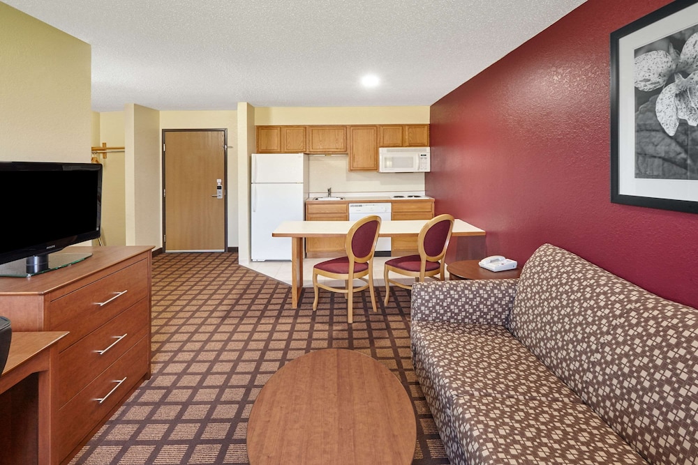 Room, 1 King Bed, Non Smoking (Efficiency)