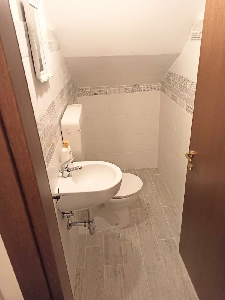 Apartment, 2 Bedrooms, Balcony, Garden View photo 3