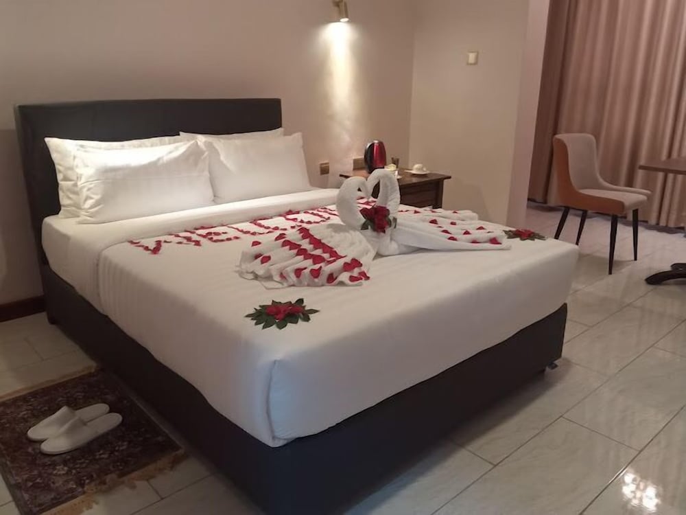 Deluxe Double Room, City View