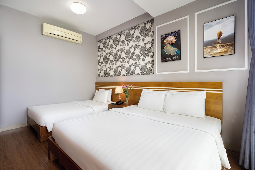 Luxury Suite, City View photo 3