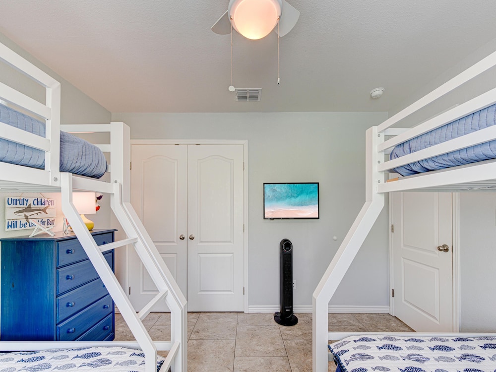 House, Multiple Beds, Balcony photo 2