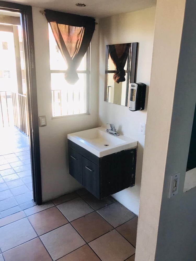 Quadruple Room, Ocean View photo 2