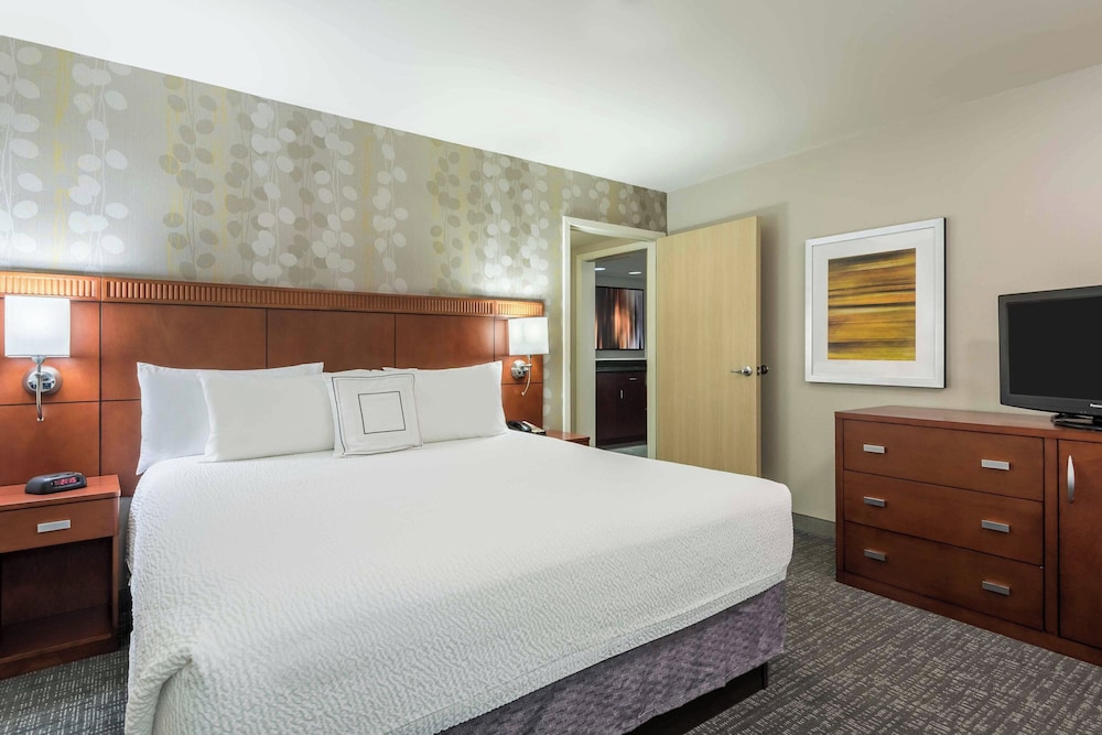 Suite, 1 Bedroom, Balcony photo 1