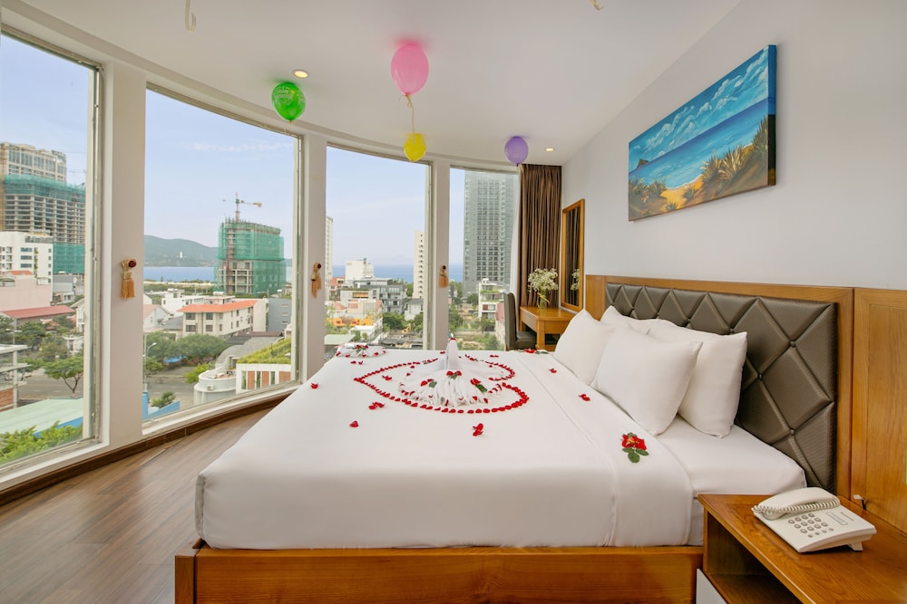 Premier Deluxe Double Room