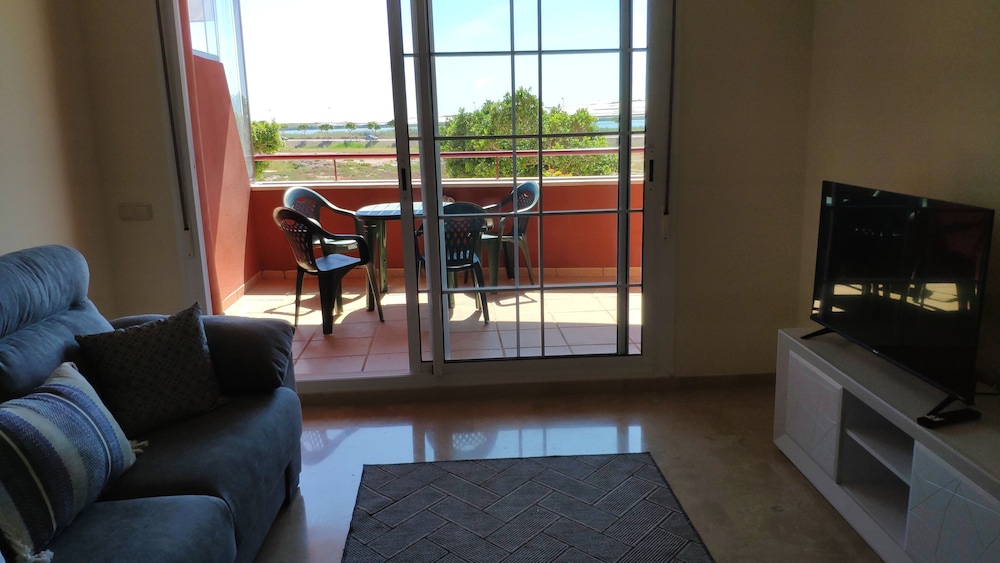 Appartamento con 2 Camere da Letto e Piscina, Foto 9