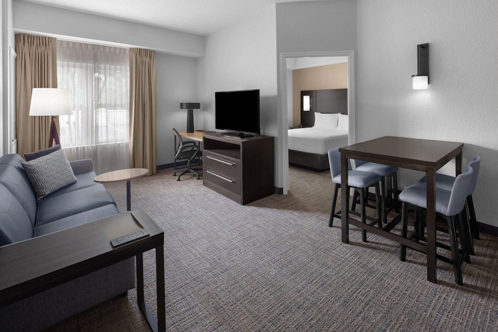 Suite, 1 Double Bed photo 1