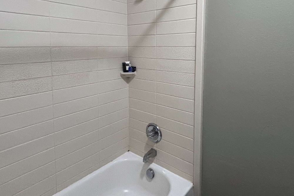 Rodeway Inn, Photo 6