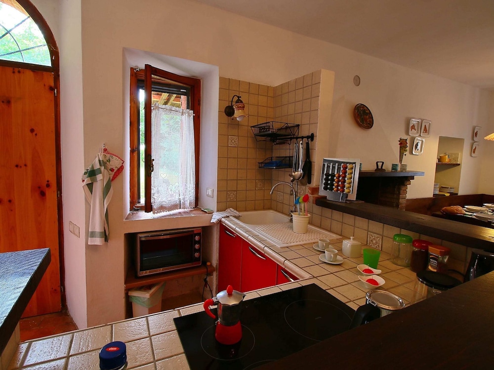 Classic Villa, 6 Bedrooms photo 2