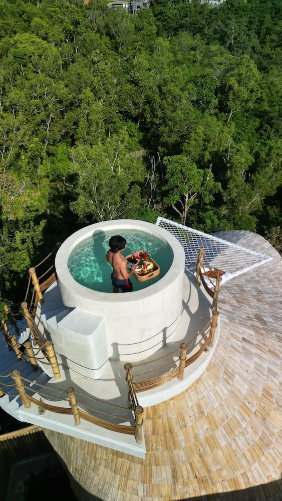 Shell Villa with Rooftop Pool View - Photo 28