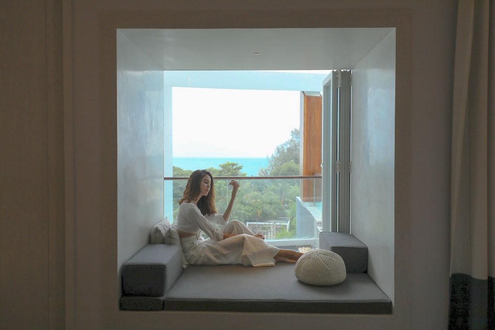 Pool Suite - Photo 5
