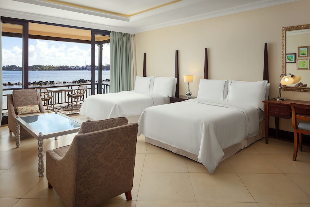 Junior Suite, 2 Queen Beds
