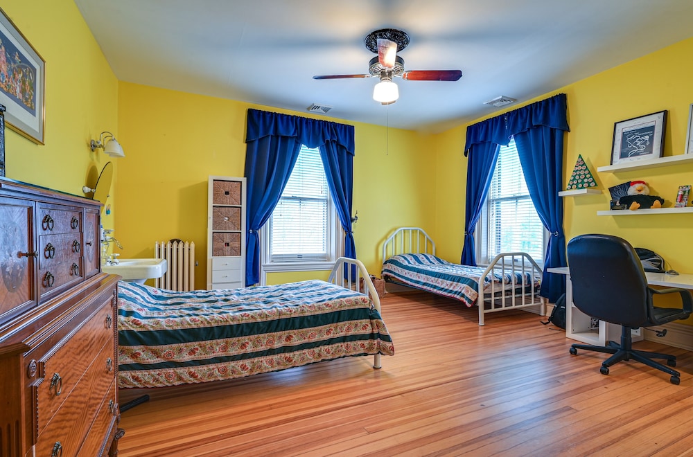 House (6 Bedrooms) photo 3
