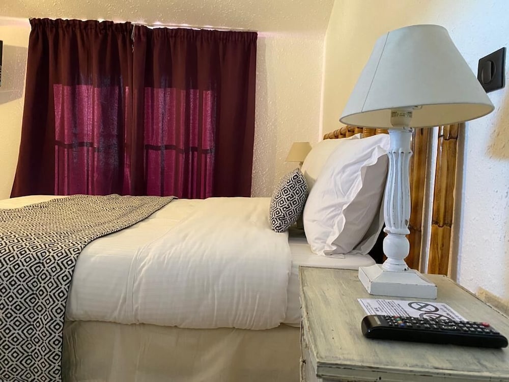 Standard Double Room, 1 King Bed photo 1