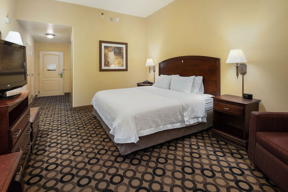 Room, 1 King Bed, Accessible, Non Smoking - Photo 3