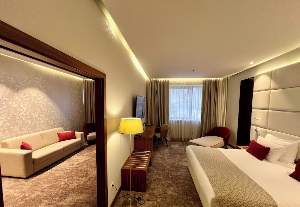 Superior Suite