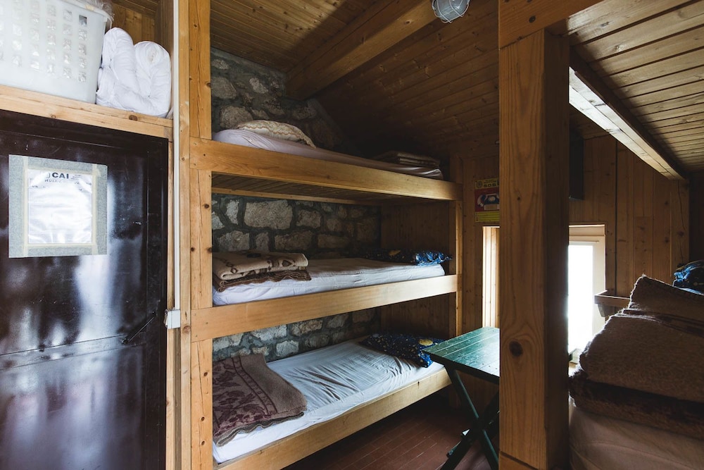 Double Room, Shared Bathroom photo 1