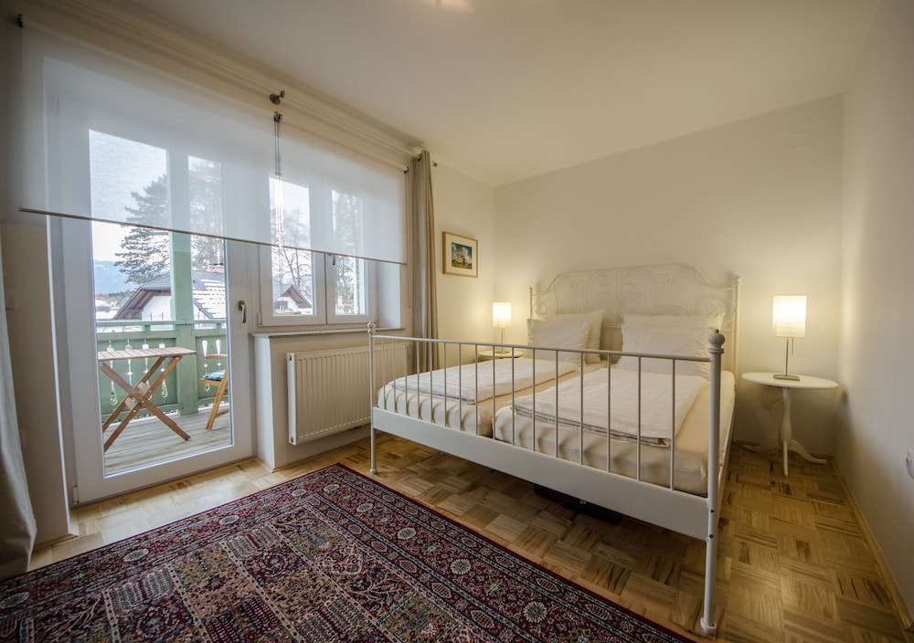 Romantic Apartment photo 3